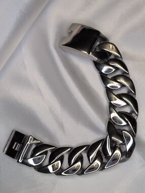 Heavy 316L Stainless Steel Heavy Cuban Link Bracelet 8 Inch Box Clasp